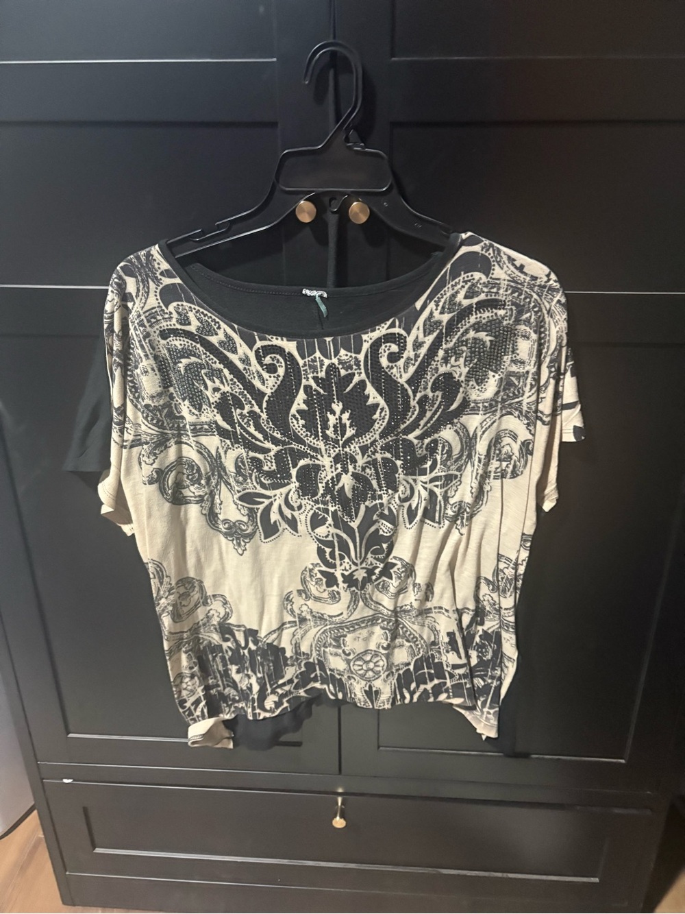 Casual Black & Cream Printed Women's Top